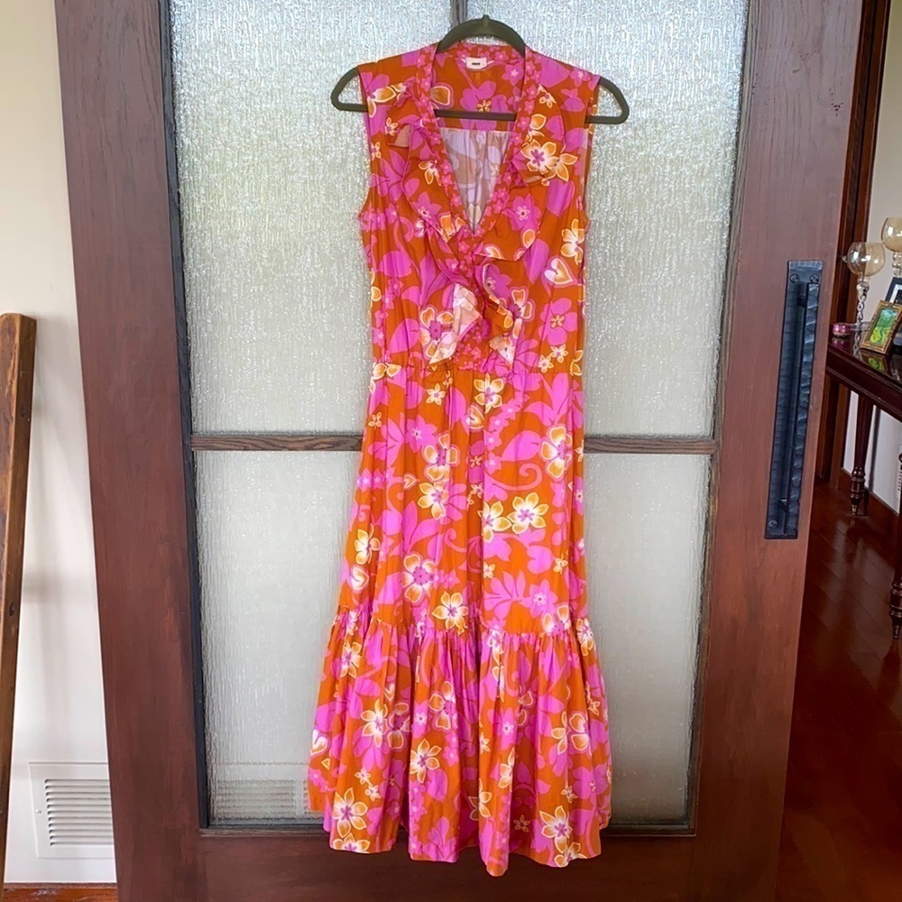 Warm NYC Tropical print sleeveless dress in size 10/12. EUC